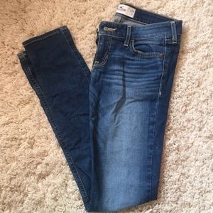 Hollister skinny jeans